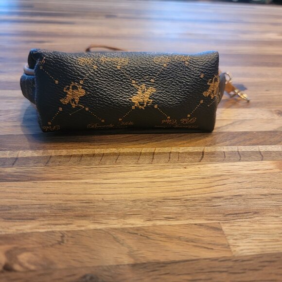 Beverly Hills Polo Club Signature Print Brown/Tan Zip Wristlet Purse - Picture 11 of 12